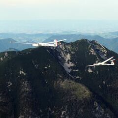 Flugwegposition um 15:06:06: Aufgenommen in der Nähe von Gemeinde Mariapfarr, Österreich in 3474 Meter